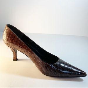 Stuart Weitzman Gator Pointy Toe 3" Pumps 7.5 M